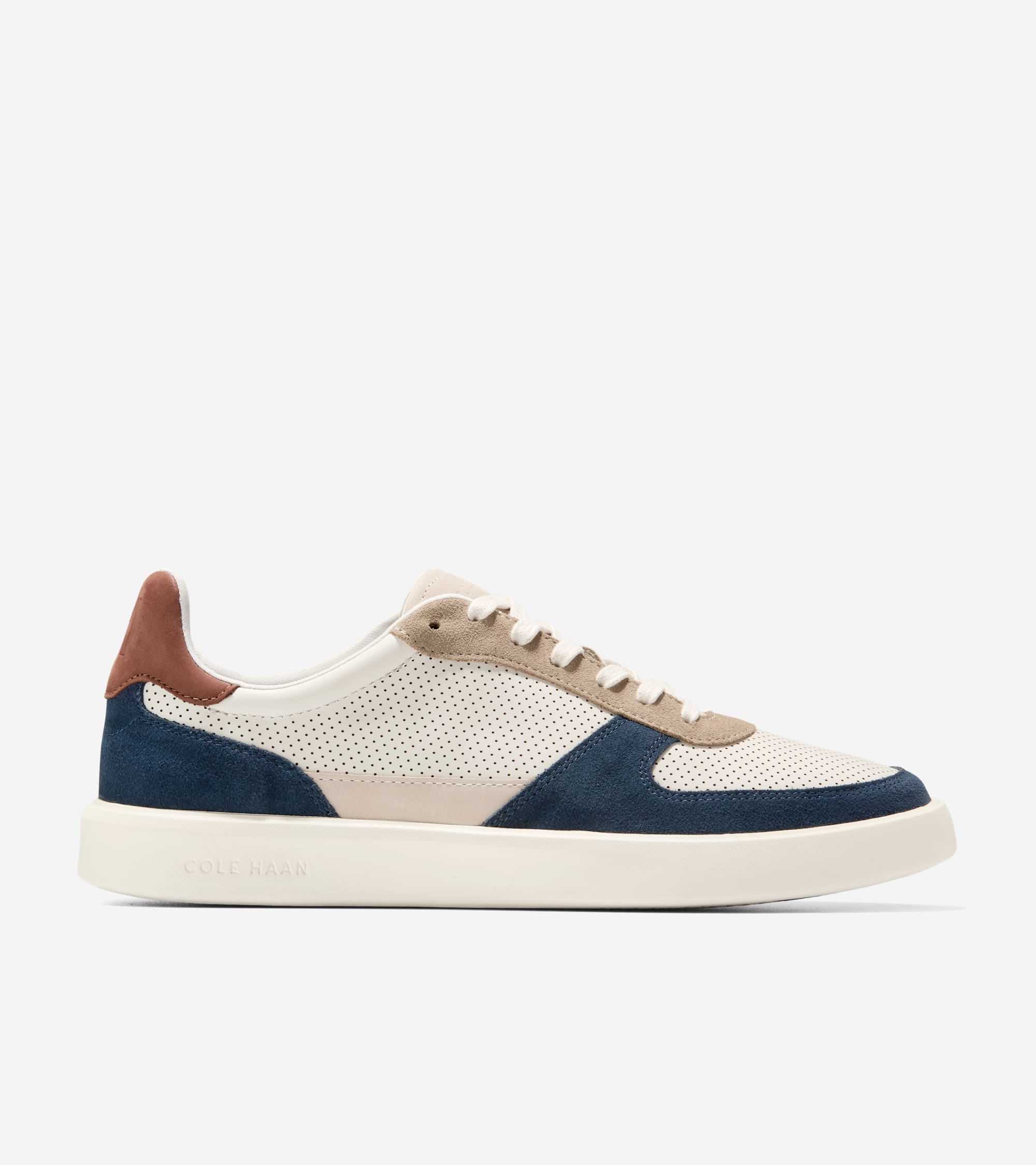 GCC-DAILY-COURT-SNKR_e_A_C40600-psd