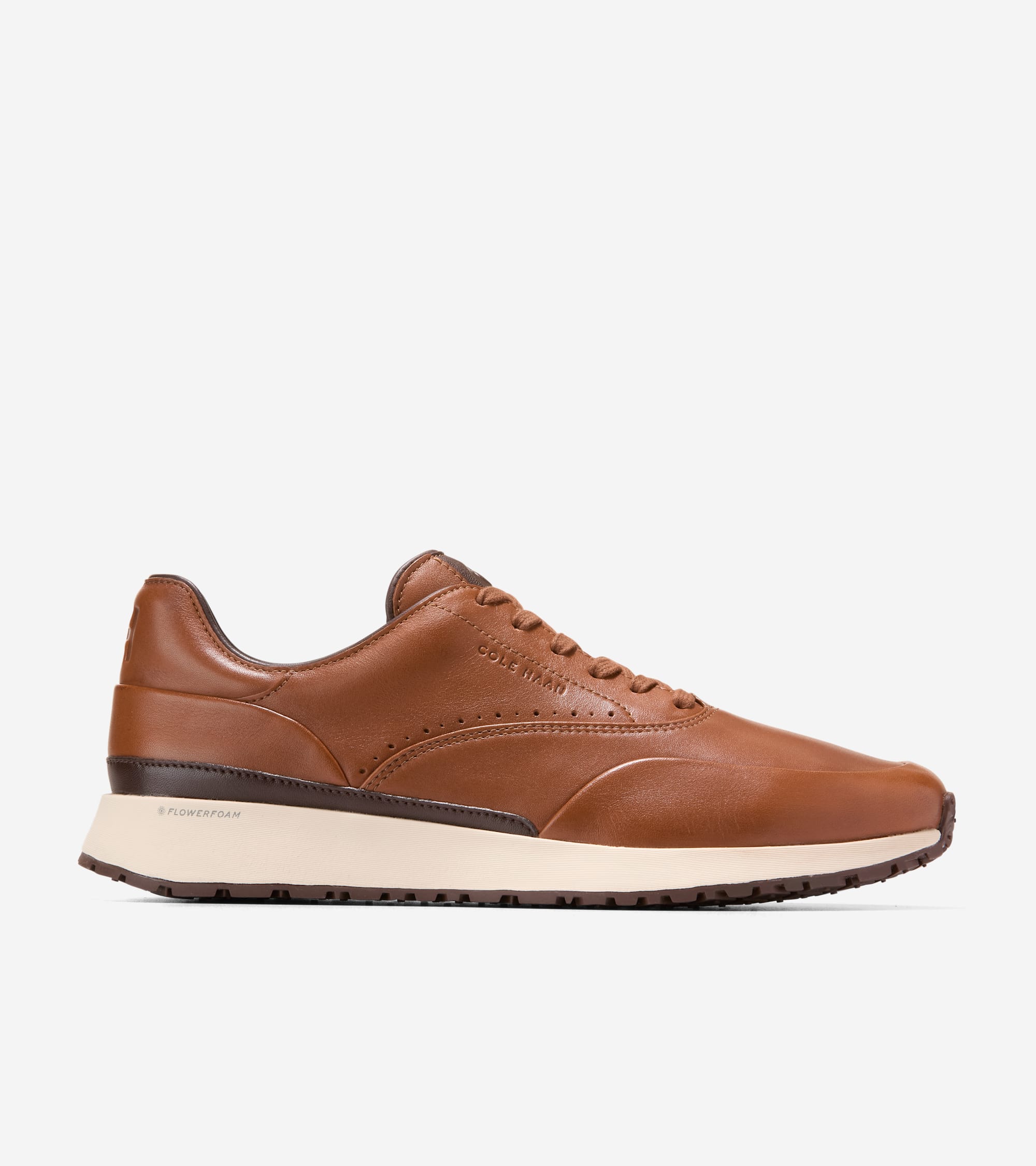 GP-LUXE-MILE-SNKR_e_A_C43047-psd