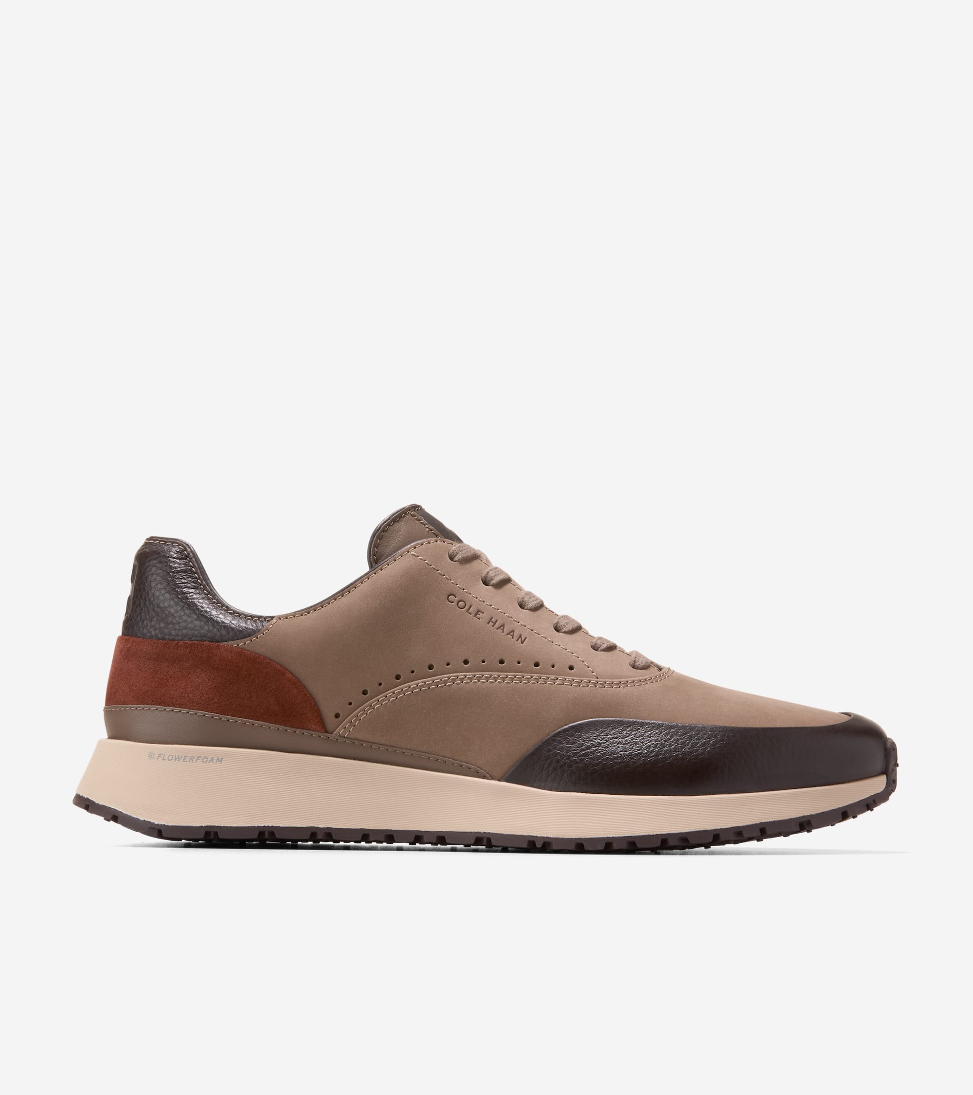 GP-LUXE-MILE-SNKR_e_A_C43200-psd